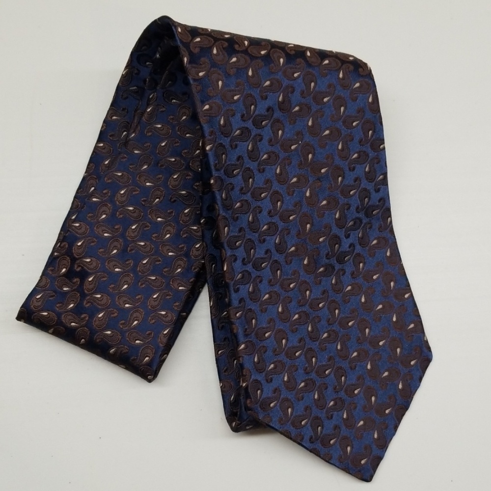 Jos A Bank Blue Brown Paisley Italian Silk Tie
